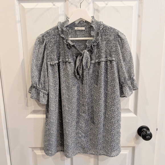 Pleione Gray Patterned Blouse - Picture 2 of 9